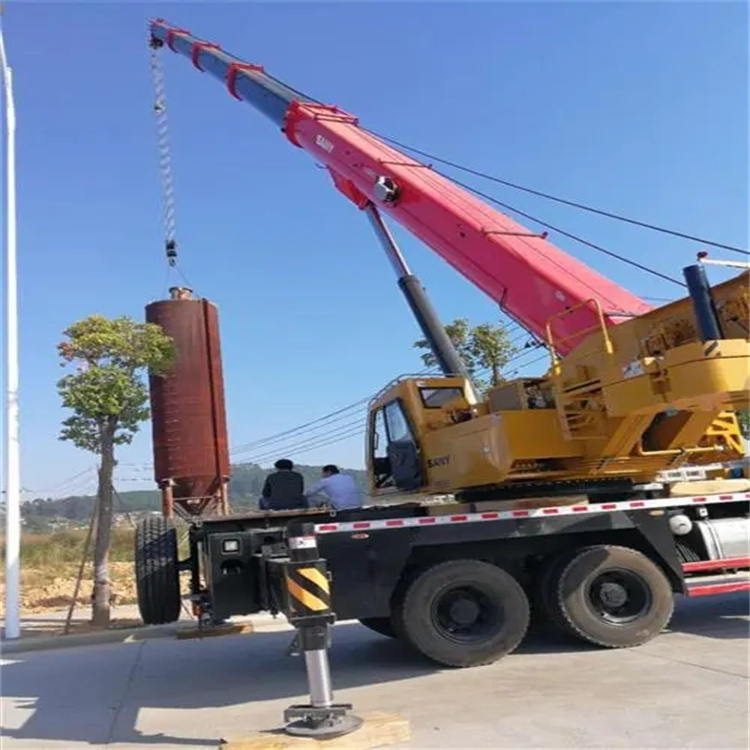 马尔康专业吊车租赁多少钱