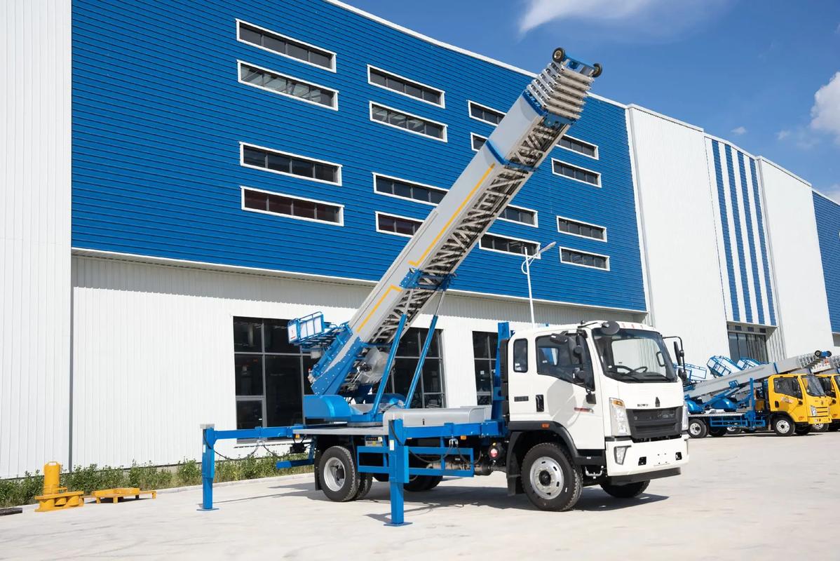 马尔康小型云梯车上料车租赁多少钱
