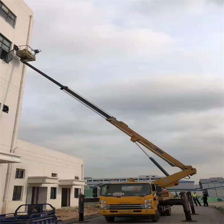 马尔康附近高空车出租|市政施工/设备安装专用|随叫随到|亿立达设备租赁